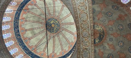 Arabic, Qurʾān, and Poetic License: Reciting the Word of God